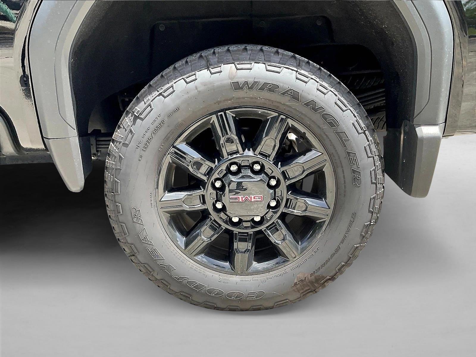 Photo 8