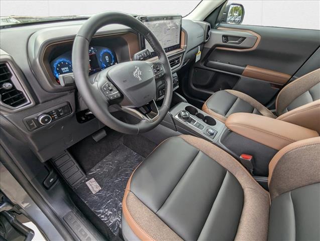 2025 Ford Bronco Sport Outer Banks photo 3