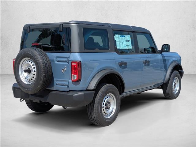 2025 Ford Bronco Base photo 2