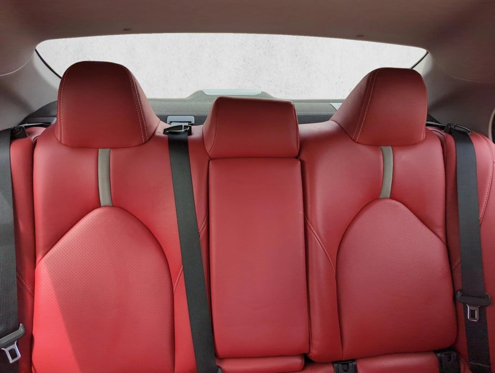 2019 Toyota Camry 26