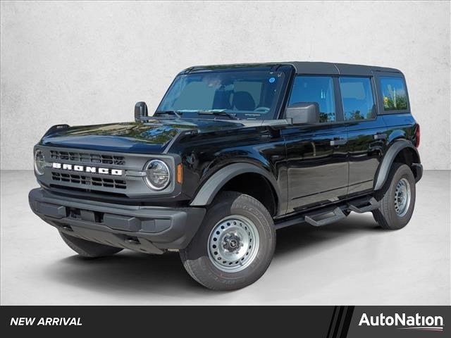 2025 Ford Bronco 4-Door Base's photo