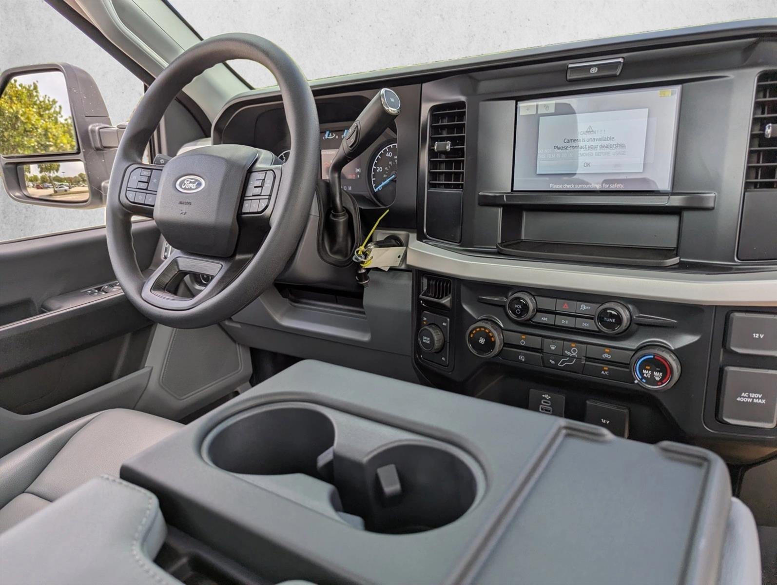 2025 Ford F-600 Super Duty Chassis Cab XL - Photo 17