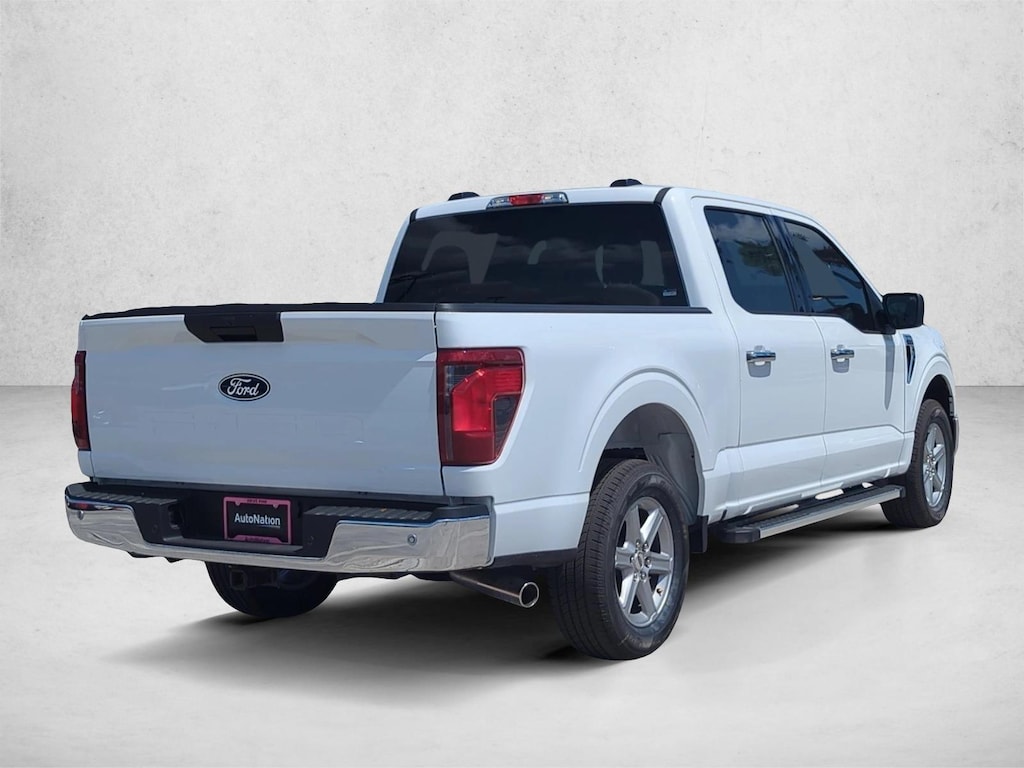 New 2025 Ford F-150 XLT Truck SuperCrew Cab