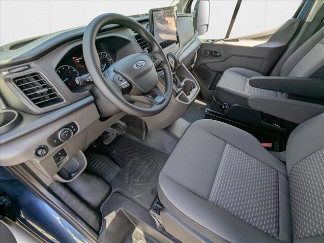 2025 Ford Transit photo 3