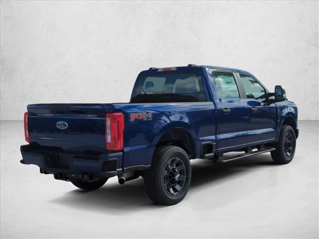 New 2026 Ford F-250 XL Truck Crew Cab