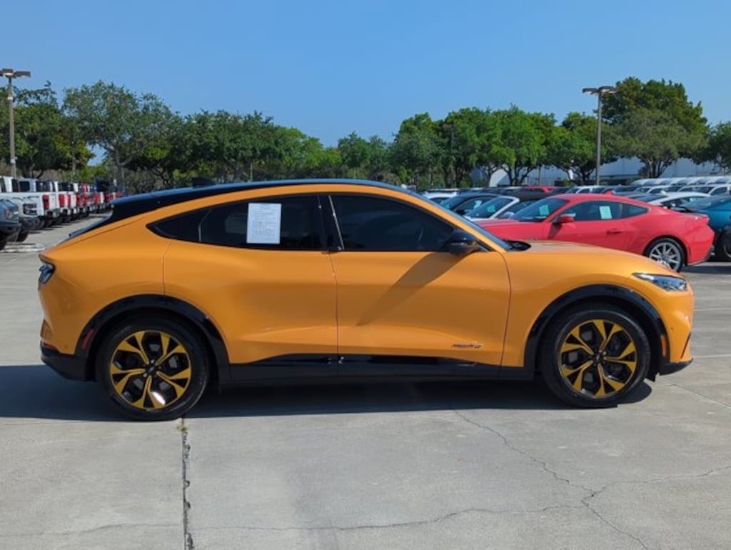 Used 2023 Ford Mustang Mach-E Premium SUV