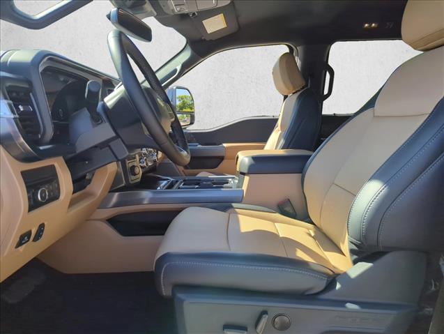 2026 Ford F-250 Lariat photo 3