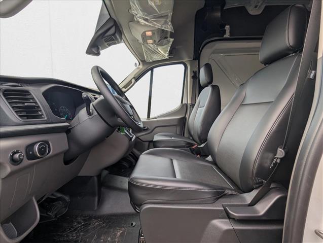 2025 Ford Transit photo 2