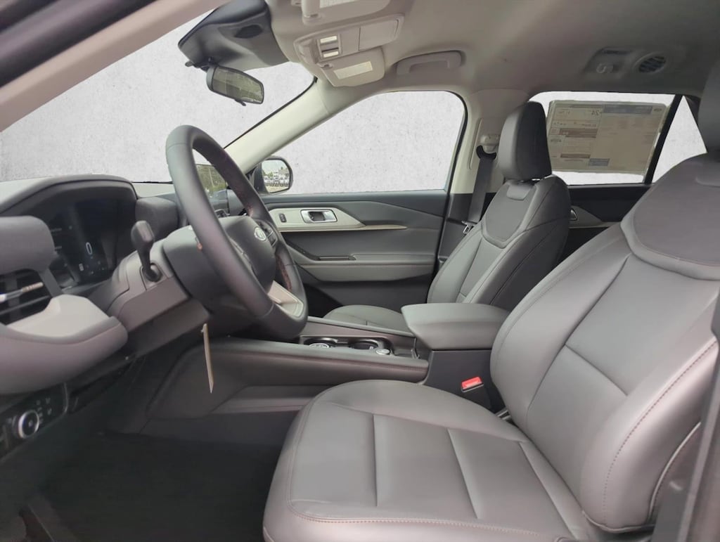 New 2026 Ford Explorer Active w/200A Pkg SUV