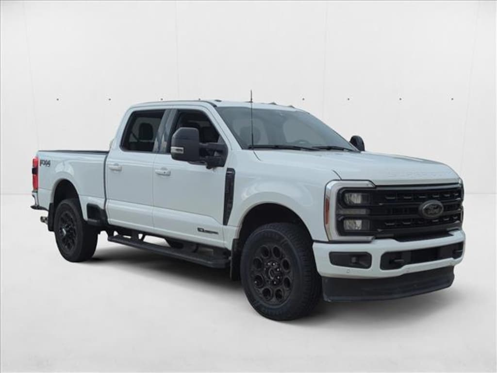 Certified 2024 Ford F-250 LARIAT Truck Crew Cab