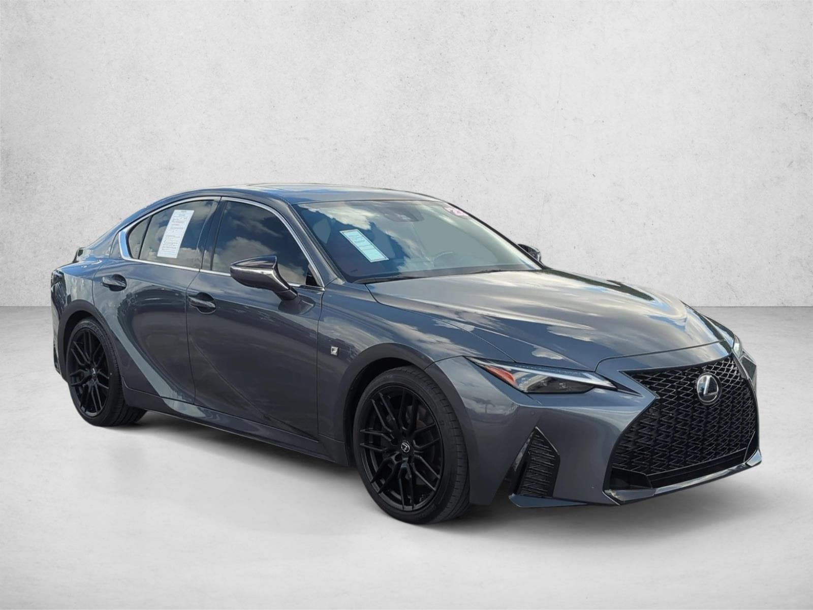 2023 Lexus IS 3