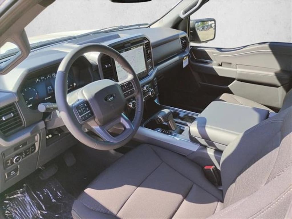 New 2026 Ford F-150 XLT Truck SuperCrew Cab