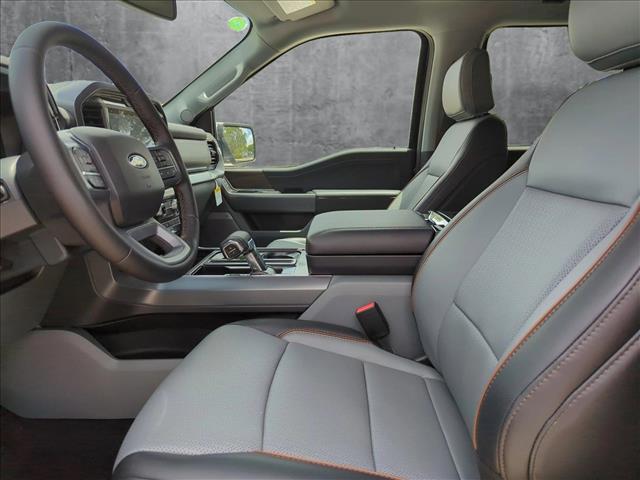 2025 Ford F-150 Lariat photo 4