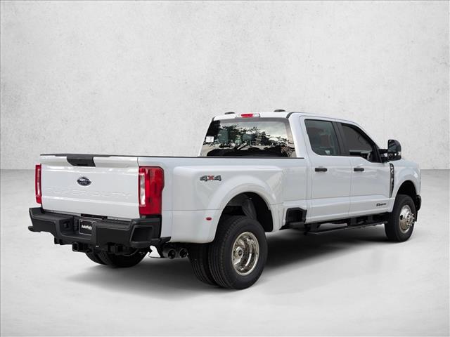 2026 Ford F-350 XL photo 2