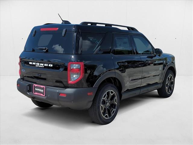 2025 Ford Bronco Sport Outer Banks photo 2