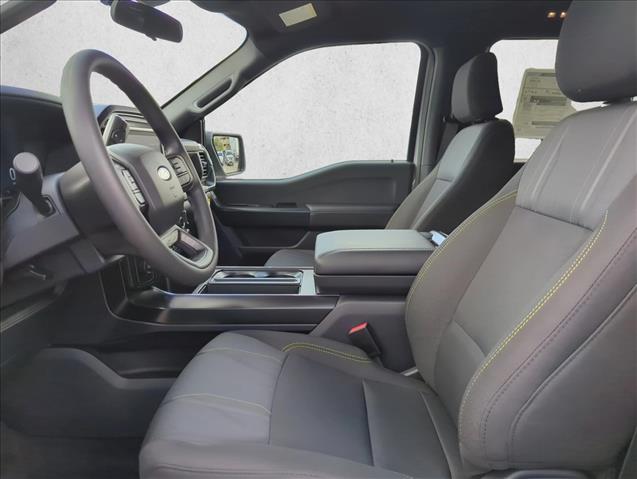 2025 Ford F-150 STX photo 4