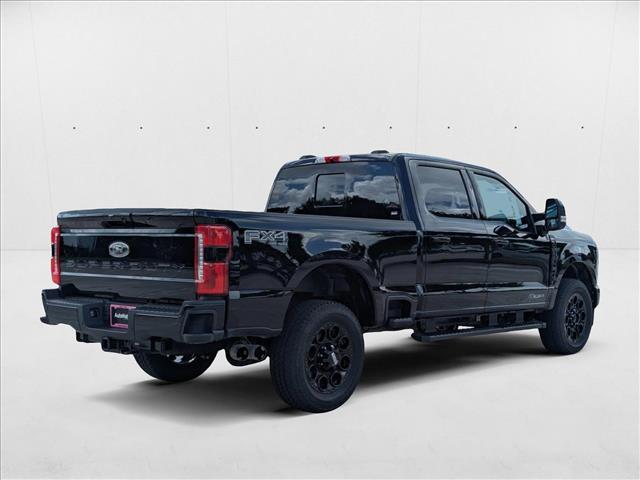 2025 Ford F-350 Lariat photo 2