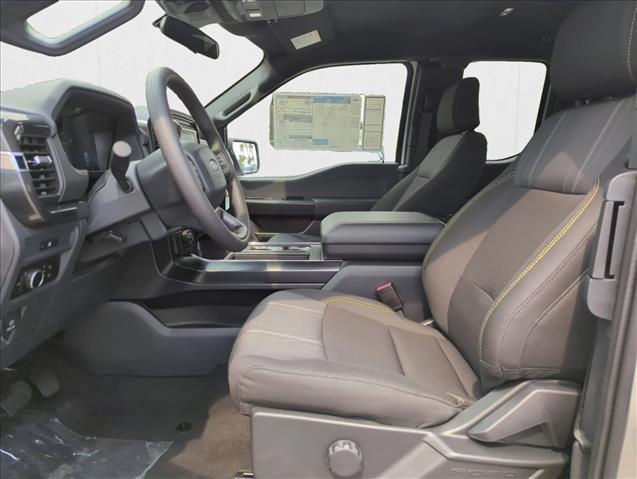 2025 Ford F-150 STX photo 4