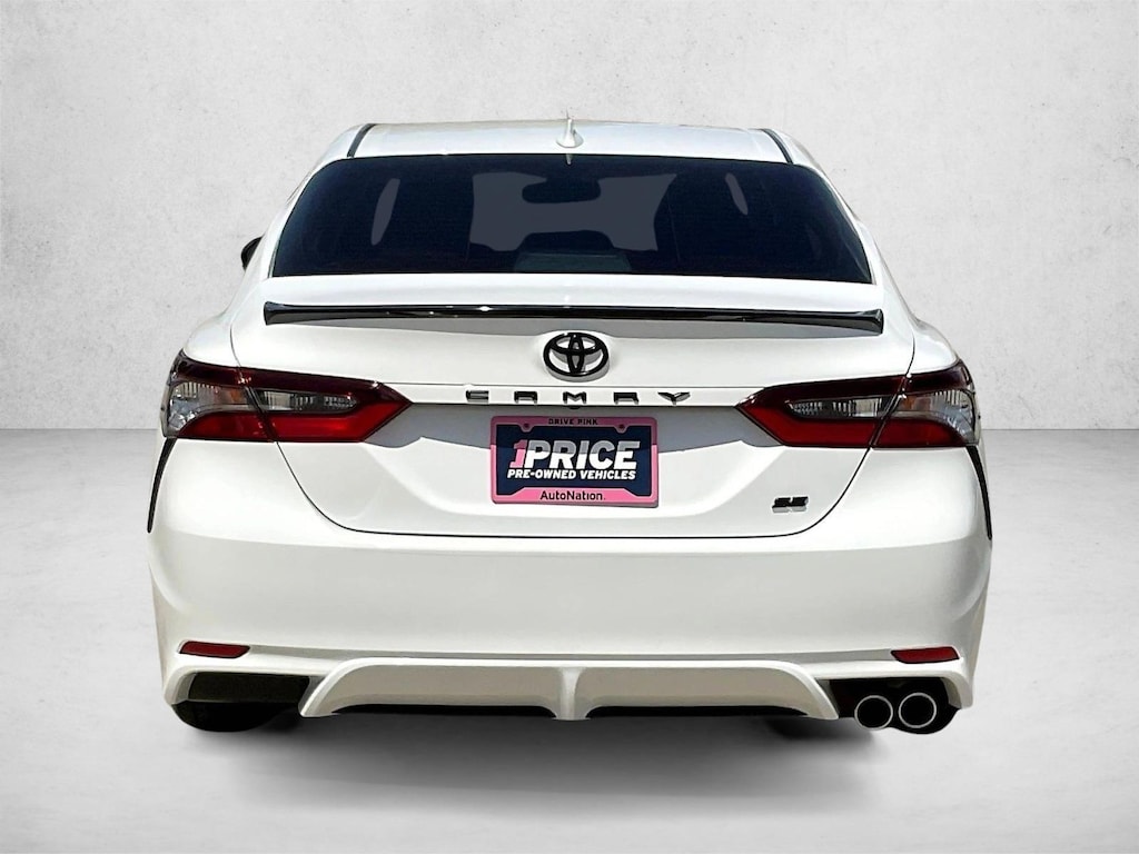 Used 2023 Toyota Camry SE Sedan