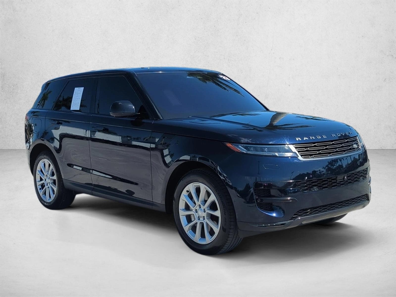 2023 Land Rover Range Rover Sport 3