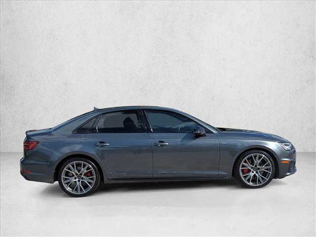 2019 Audi A4 Prestige 45 TFSI Quattro photo 4