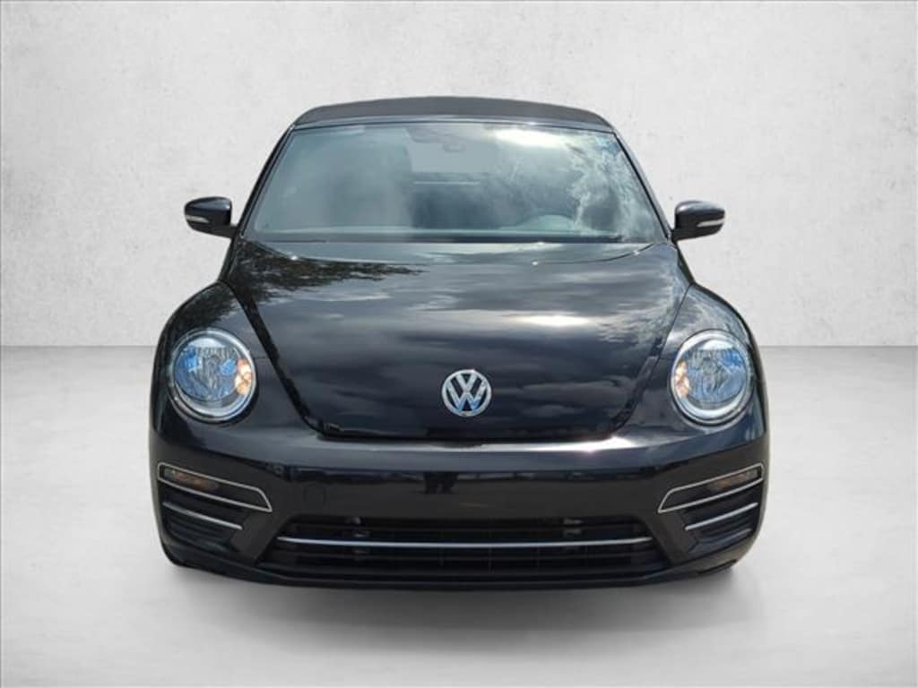 Used 2017 Volkswagen Beetle 1.8T SE Convertible