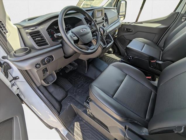 2025 Ford Transit photo 3