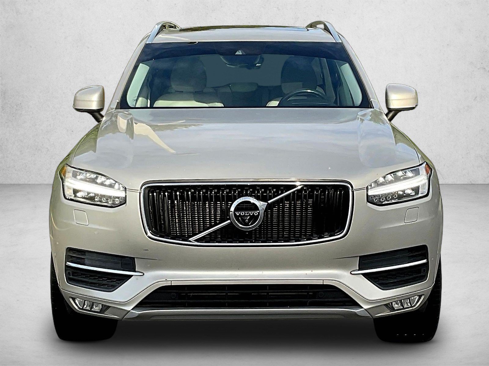 Used 2018 Volvo XC90 Momentum SUV