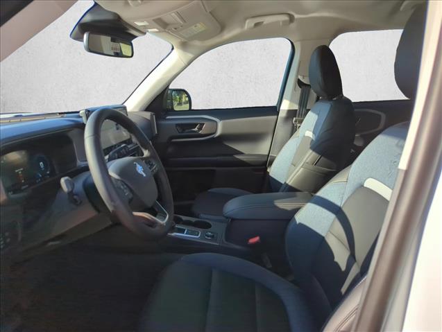 2025 Ford Bronco Sport Outer Banks photo 4