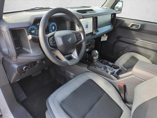 2025 Ford Bronco Big Bend photo 2