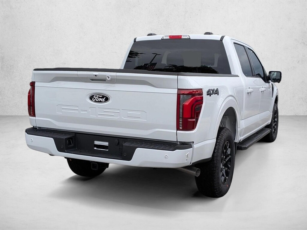 New 2026 Ford F-150 LARIAT Truck SuperCrew Cab