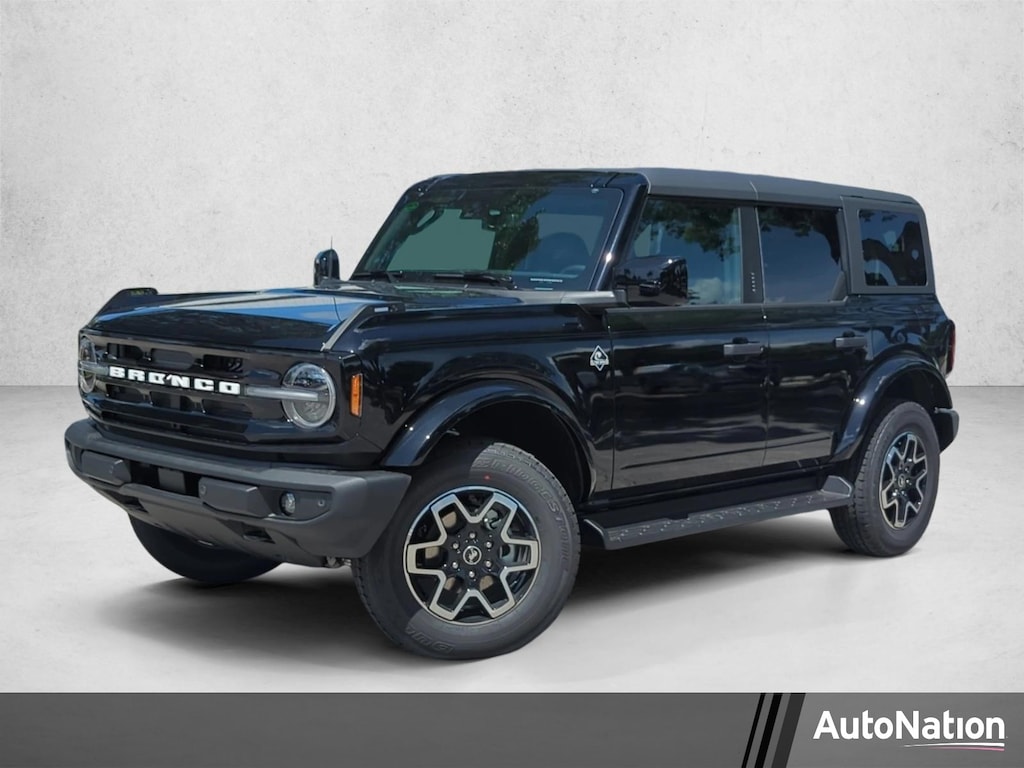New 2026 Ford Bronco Outer Banks SUV