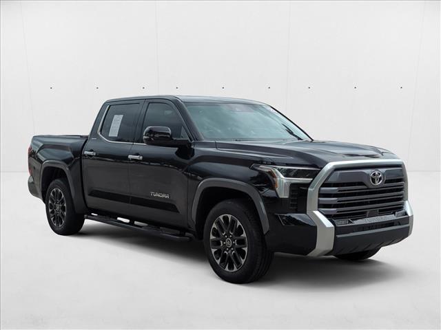 2023 Toyota Tundra Limited CrewMax photo 3