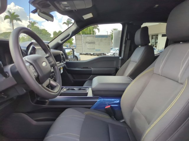 2025 Ford F-150 STX photo 3