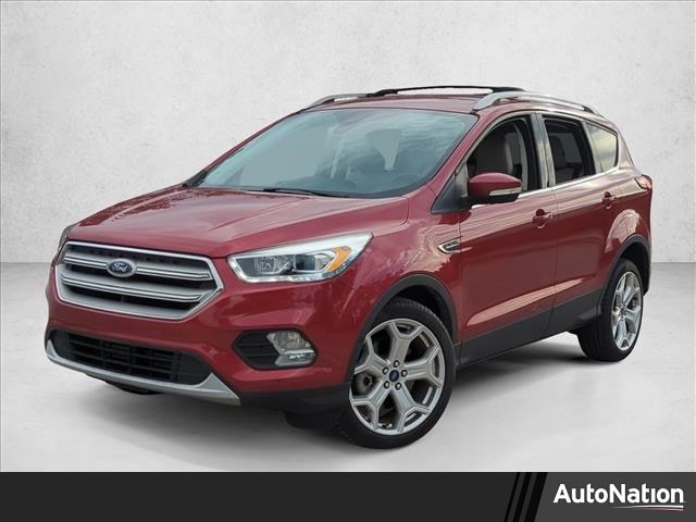 2019 Ford Escape Titanium's photo