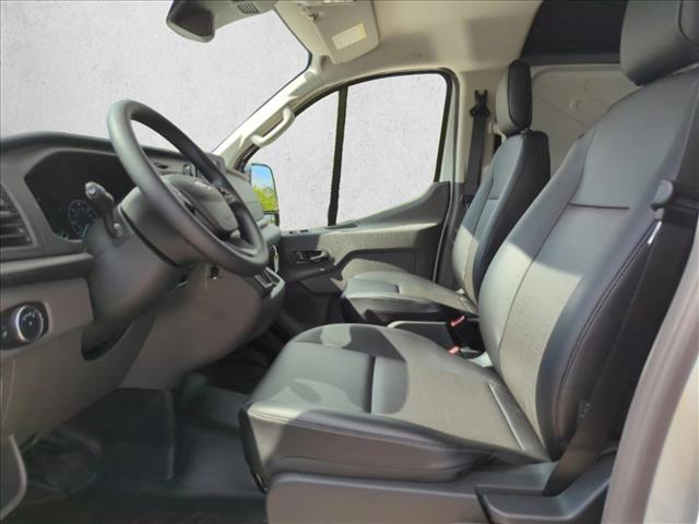 2025 Ford Transit photo 2