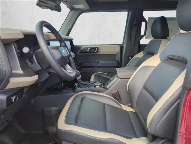 2025 Ford Bronco Big Bend photo 4