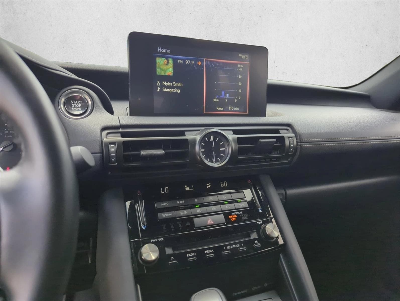 2025 Lexus IS 10