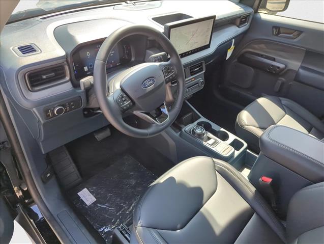 2025 Ford Maverick Lariat photo 2
