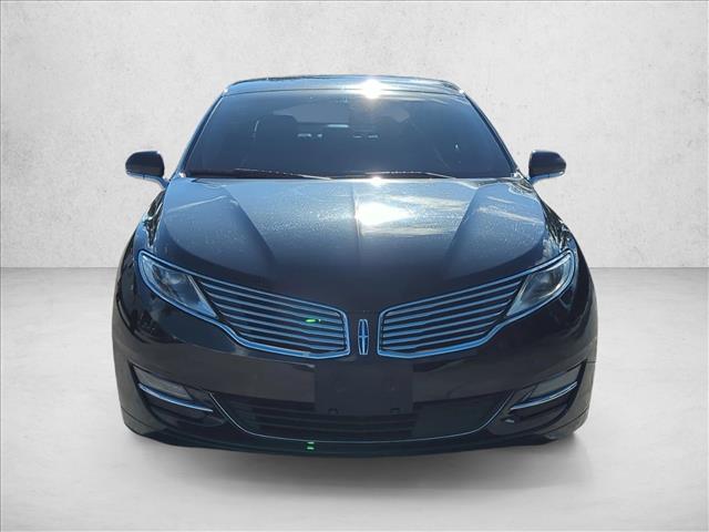 2016 Lincoln MKZ Hybrid photo 2