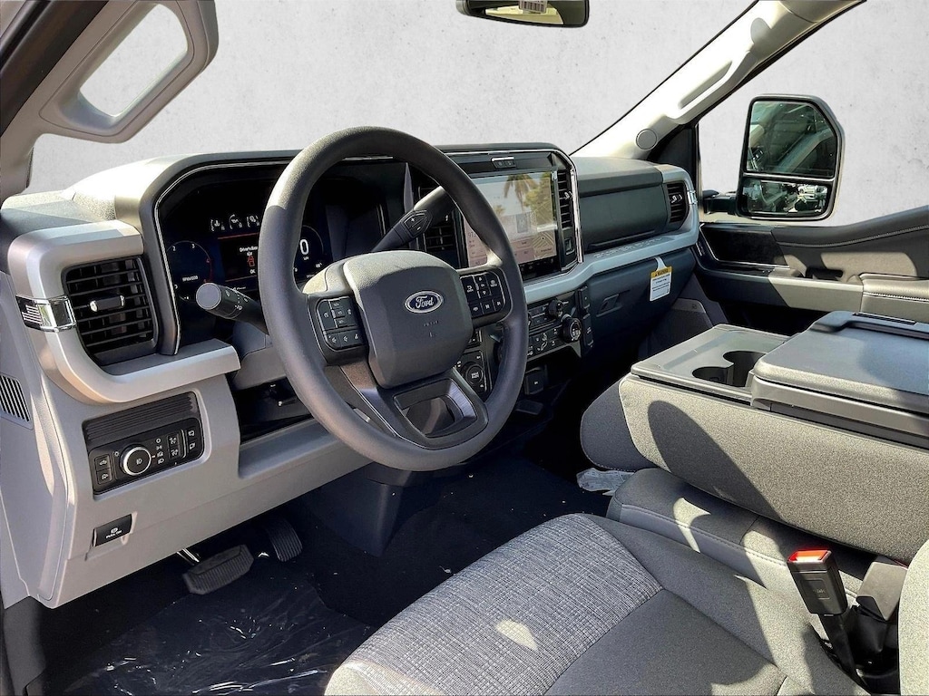 New 2026 Ford F-350 XLT Truck Crew Cab