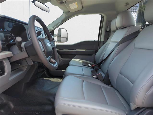 2025 Ford F-550 XL photo 3