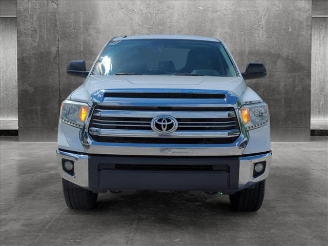 Used 2017 Toyota Tundra SR5 with VIN 5TFDW5F13HX634032 for sale in Margate, FL