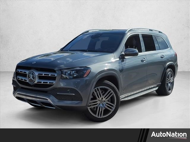 2022 Mercedes-Benz GLS GLS450's photo