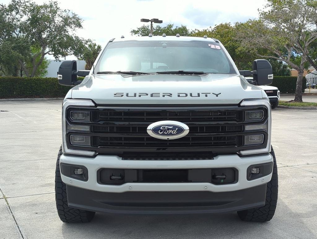 Certified 2025 Ford F-350 Platinum Truck Crew Cab