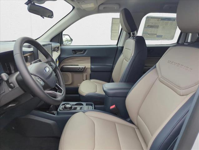 2025 Ford Maverick Lariat photo 3