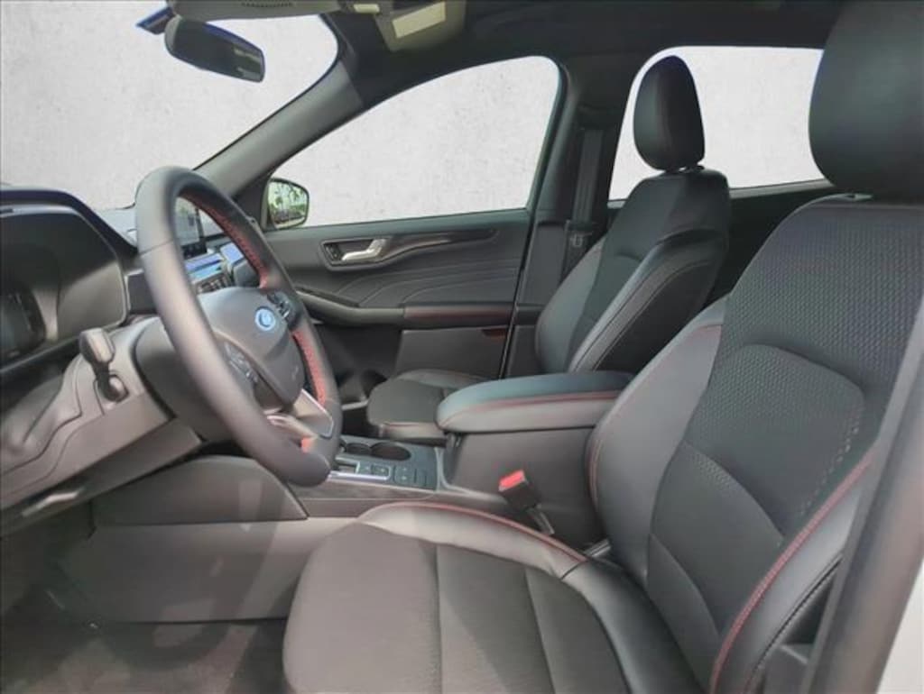 New 2025 Ford Escape ST-Line SUV