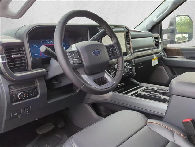 2026 Ford F-250 Lariat photo 3