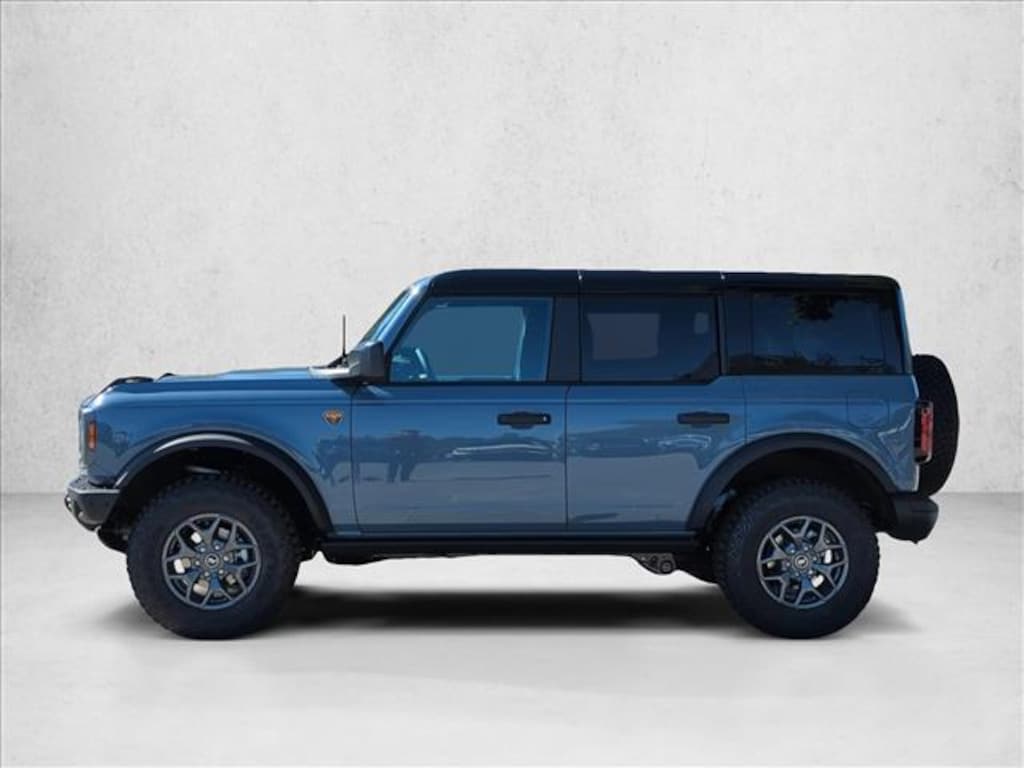 New 2025 Ford Bronco Badlands SUV
