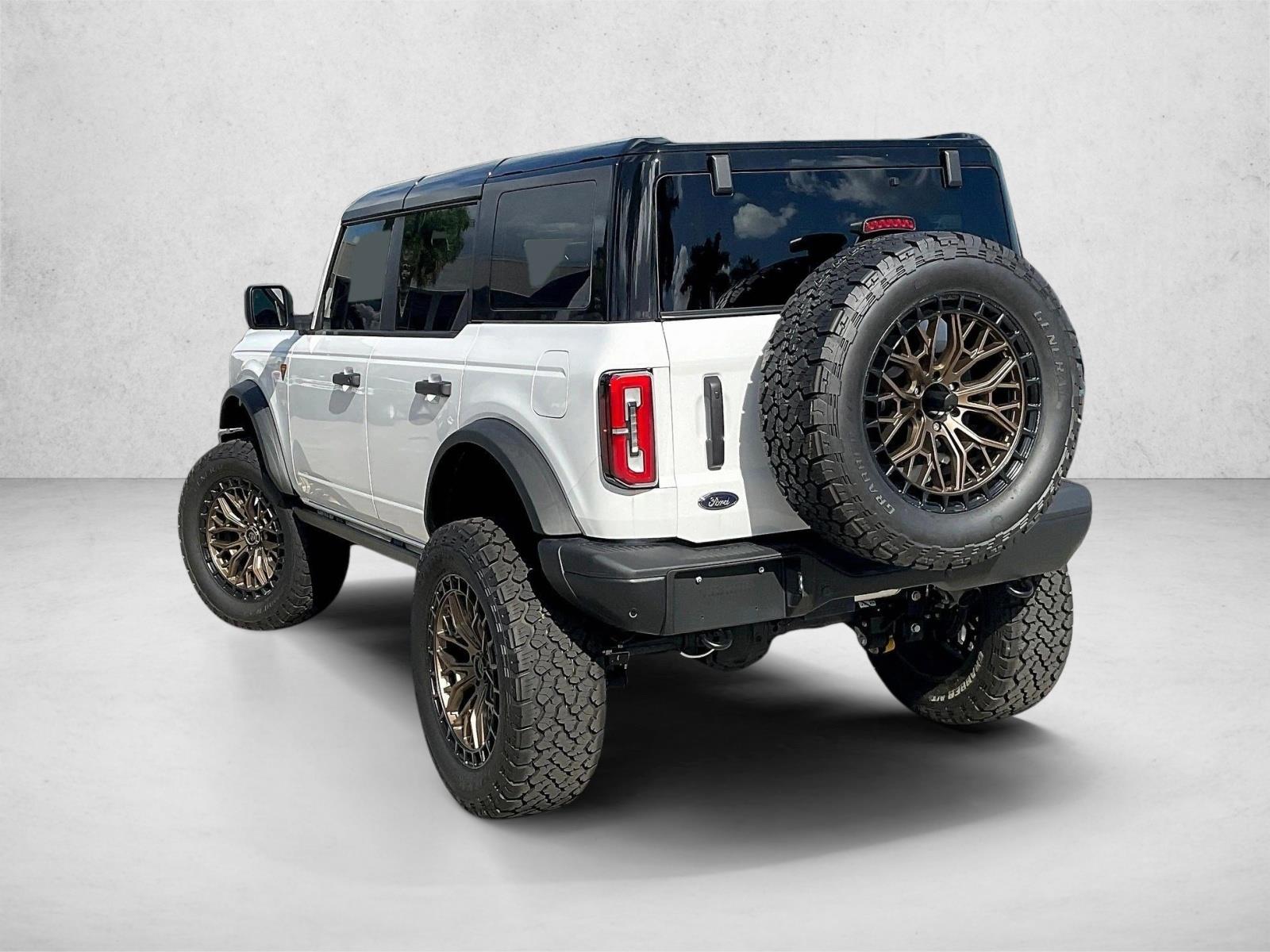 New 2025 Ford Bronco Badlands SUV